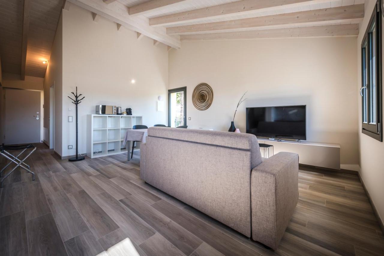 Lugano Suites Gravesano Екстер'єр фото